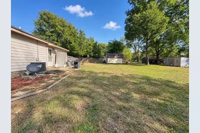 208 Olive Street, Lone Oak, TX 75453 - Photo 21