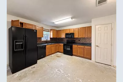 208 Olive Street, Lone Oak, TX 75453 - Photo 7