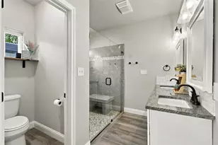1006 Mojave Trail, Granbury, TX 76048 - Photo 11
