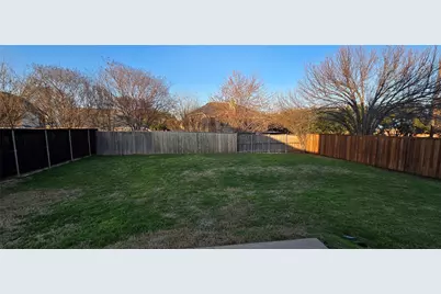 5004 Wethington Court, McKinney, TX 75071 - Photo 3