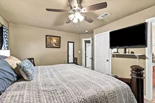 230 Oakwood Cir, Shady Shores, TX 76208 - Photo 15