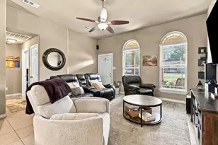 230 Oakwood Cir, Shady Shores, TX 76208 - Photo 5