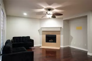 5440 Kleberg Dr, Grand Prairie, TX 75052 - Photo 11