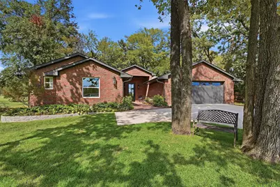 215 Modoc Trail, Lake Kiowa, TX 76240 - Photo 3