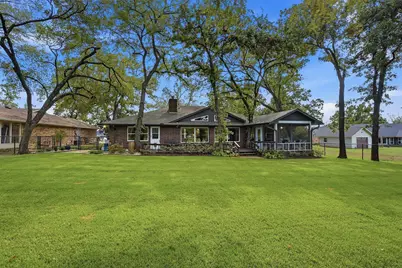 215 Modoc Trail, Lake Kiowa, TX 76240 - Photo 35