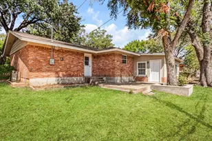 2222 Woodoak Dr, Irving, TX 75060 - Photo 27
