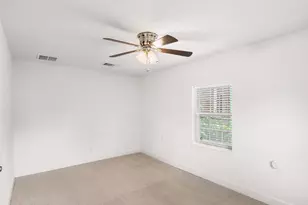 2222 Woodoak Dr, Irving, TX 75060 - Photo 15