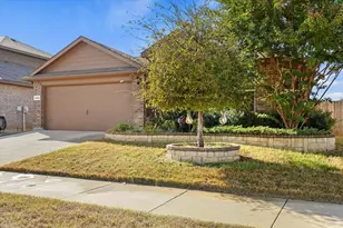 4225 Tollcross Ln, Fort Worth, TX 76123 - Photo 3