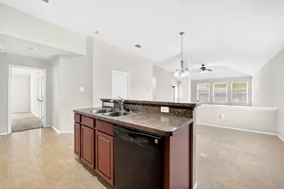 8448 Little Fawn Lane, Dallas, TX 75249 - Photo 13