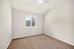 8448 Little Fawn Ln, Dallas, TX 75249 - Photo 25