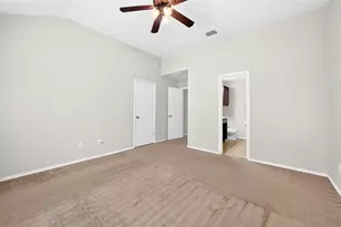 8448 Little Fawn Ln, Dallas, TX 75249 - Photo 31