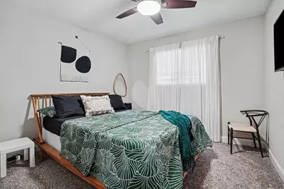48 E Mountain Creek Court, Grand Prairie, TX 75052 - Photo 9