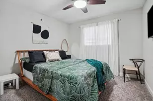 48 E Mountain Creek Ct, Grand Prairie, TX 75052 - Photo 9