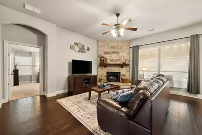 1120 Cardinal Ridge Road, Burleson, TX 76028 - Photo 7