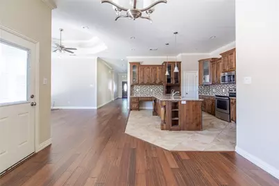 5500 Ledgestone Drive, Fort Worth, TX 76132 - Photo 15