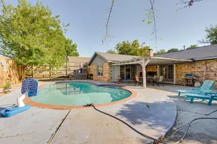 1205 Denmark St, Grand Prairie, TX 75050 - Photo 23