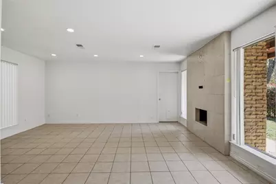 15721 Mapleview, Dallas, TX 75248 - Photo 13