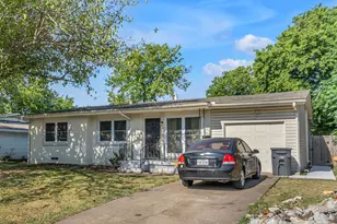 9621 Rustown Dr, Dallas, TX 75228 - Photo 3