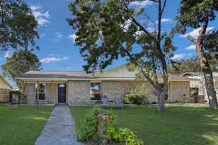 513 Colonial Dr, Garland, TX 75043 - Photo 1