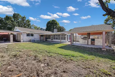 513 Colonial Drive, Garland, TX 75043 - Photo 19