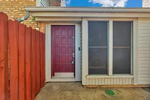 2503 Shady Ridge Dr, Bedford, TX 76021 - Photo 5