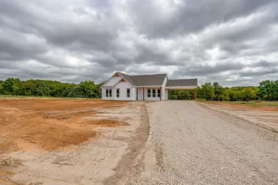 1024 Rays Way, Weatherford, TX 76085 - Photo 1