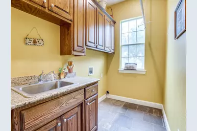 207 River Oaks, Combine, TX 75159 - Photo 17