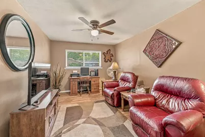 2190 N Woodland Street, Stephenville, TX 76401 - Photo 15