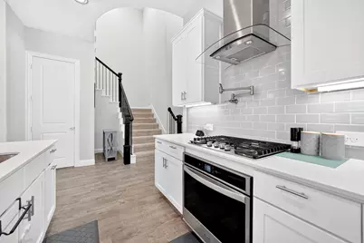 12789 Royal Oaks Lane, Farmers Branch, TX 75234 - Photo 13