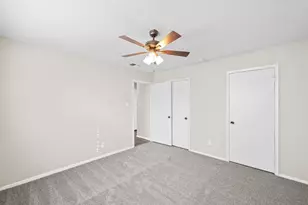 2001 San Jacinto Dr, Arlington, TX 76012 - Photo 25