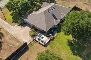819 Nokomis Cir, Lancaster, TX 75146 - Photo 35