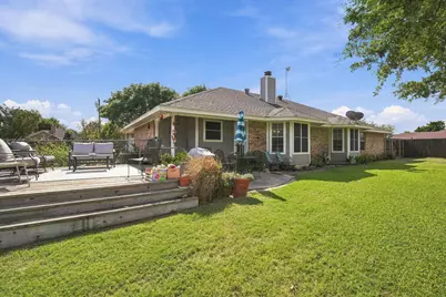 819 Nokomis Circle, Lancaster, TX 75146 - Photo 39