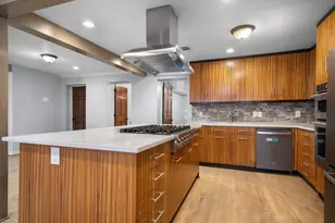 2100 Caddo St, Dallas, TX 75204 - Photo 9