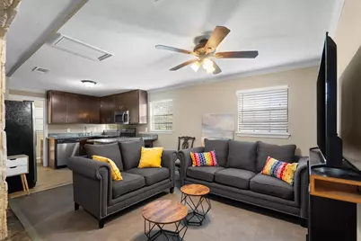 2100 Caddo Street, Dallas, TX 75204 - Photo 31