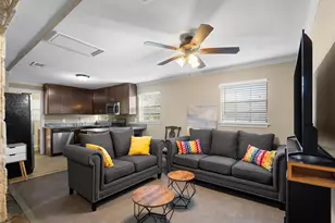 2100 Caddo St, Dallas, TX 75204 - Photo 31