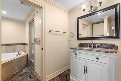 2100 Caddo Street, Dallas, TX 75204 - Photo 17