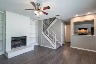 808 Treadwell Ct, Hurst, TX 76053 - Photo 5