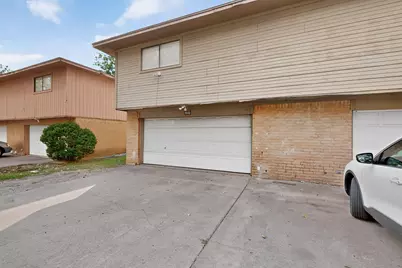 910 N Nursery Road, Irving, TX 75061 - Photo 31