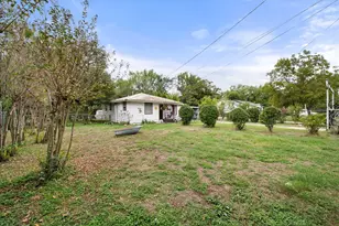 712 E Liberty St, Mexia, TX 76667 - Photo 3