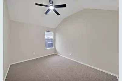 5776 Falcon Ridge Court, Haltom City, TX 76137 - Photo 31