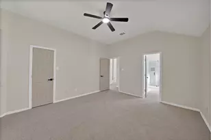 5776 Falcon Ridge Ct, Haltom City, TX 76137 - Photo 25