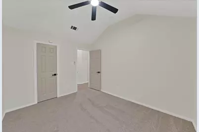 5776 Falcon Ridge Court, Haltom City, TX 76137 - Photo 33