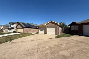 5210 Welbeck Ct, Garland, TX 75043 - Photo 3