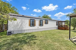 4113 Goliad Dr, Granbury, TX 76048 - Photo 3