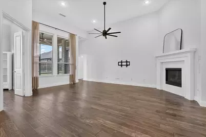 10105 Bitterroot Drive, Little Elm, TX 75068 - Photo 7