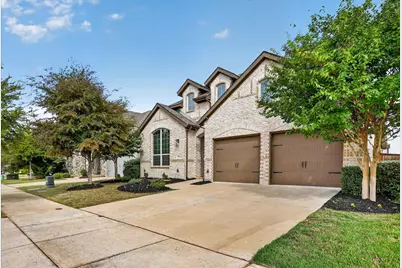 10105 Bitterroot Drive, Little Elm, TX 75068 - Photo 3