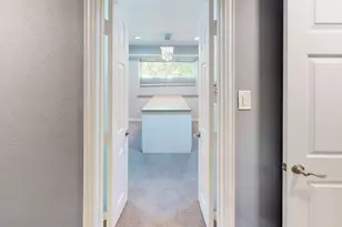 1617 Oak Creek Dr, Lewisville, TX 75077 - Photo 15