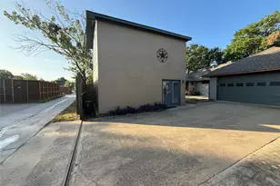 1617 Oak Creek Dr, Lewisville, TX 75077 - Photo 31