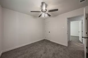 1228 S Brazos St, Weatherford, TX 76086 - Photo 21