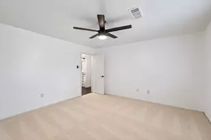 180 N Woodland Trail, Double Oak, TX 75077 - Photo 15